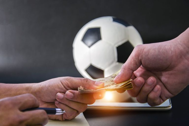 3 Benefits of Football Betting You Must Definitely Know | Kumpulan